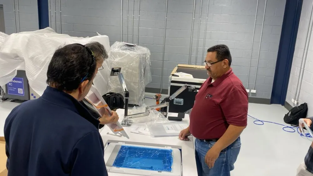 ScanCAD donates SMT system to Universidad Autónoma de Ciudad Juárez